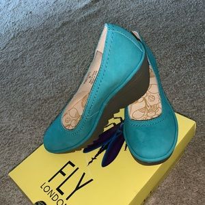 New Fly London Shoes size 8